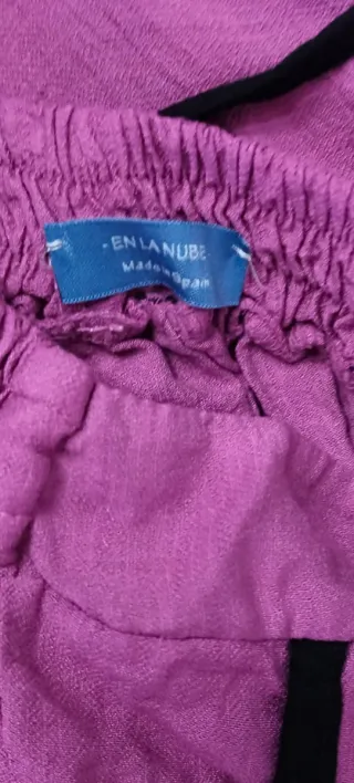 Conjunto falda y top morado con negro