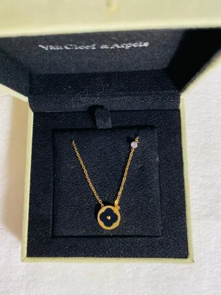 Collar Van Cleef & Arpels Oro Negro