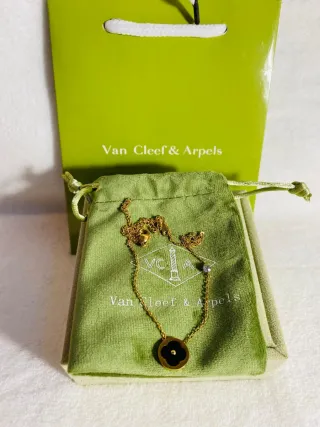 Collar Van Cleef & Arpels Oro Negro