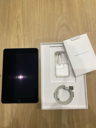 iPad mini 5ª Gen 64GB + Airpords de regalo