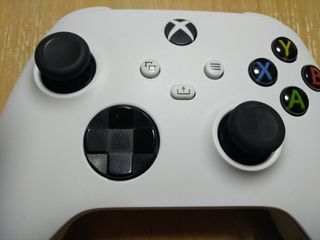 Mando Xbox Series X Blanco