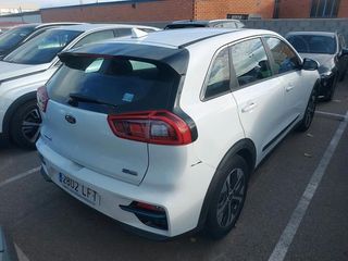 Kia e-Niro e-Niro 100kW (136CV) Concept