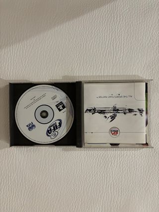 PlayStation 1 funzionante e completa con 5 giochi