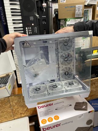 Caja PC ATX 9 Ventiladores PWM ARGB