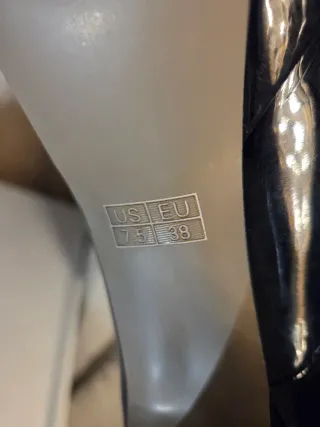 Tacones Peep Toe Charol Plataforma T 38.