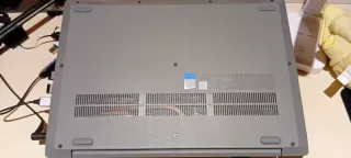 Portátil Lenovo ideapad s145