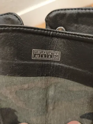 Botas altas negras talla 40