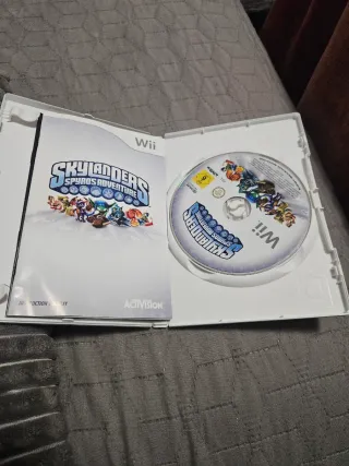 Juego Wii PES 2009 Konami + 2 juegos, 2 vola.+2 ma