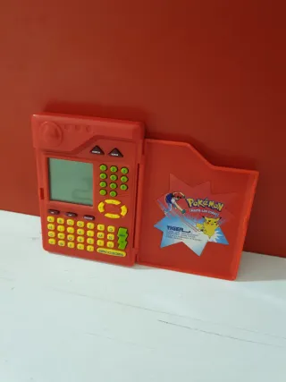 Tiger Pokemon Pokedex Electrónico