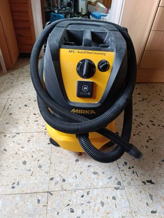 Aspiradora y pulidora para pintor