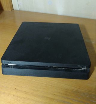 PS4 Slim Sony Negra