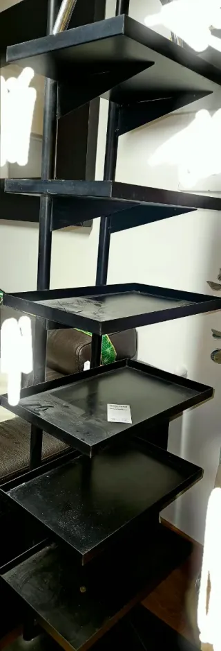 Estantería Negra Metálica