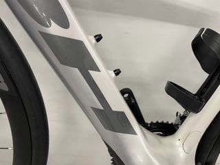 BICI 2MANO BH IAEROLIGHT CARBON 1.7 T.L ELECTRICA