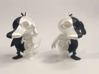 Figura Psyduck Esqueleto Pokémon