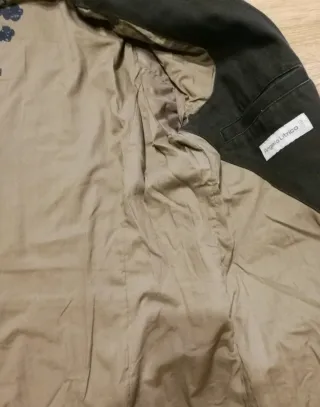 Chaqueta gris hombre