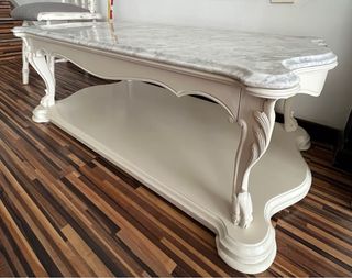 Mesa Ratona clásica beige