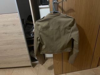 chaqueta entallada torera Zara