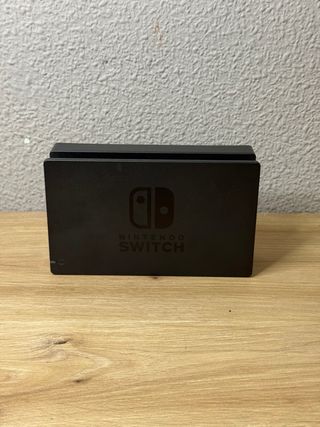 Nintendo Switch + Minecraft y FIFA 23