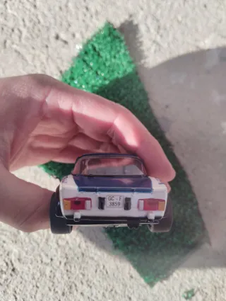 Scalextric Fiat 124 Abarth Rally