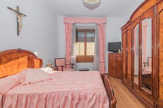 Piso en venta en Crta. De la Sierra en Granada