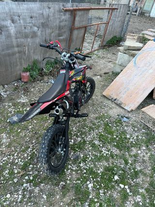 Minimoto KZR Roja y Negra