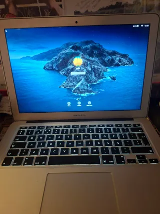 Apple MacBook Air 13 2015 Plata con Cargador orig.