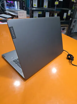 Lenovo Intel i5 10200 14 8GB RAM 500GB SSD