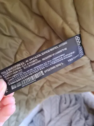 Parka Pull&Bear verde con capucha