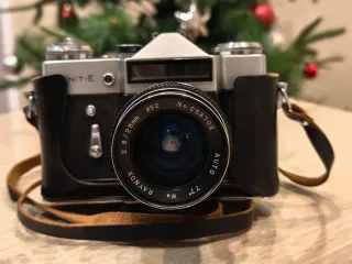 Cámara Zenit-E + Raynox 28mm f2.8 Kodak ColorPlus