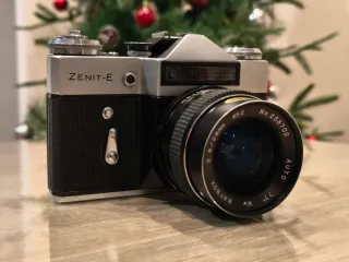 Cámara Zenit-E + Raynox 28mm f2.8 Kodak ColorPlus