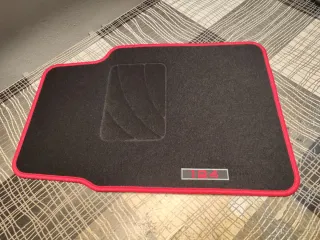 + Seat 124 Sedan Alfombrillas a medida