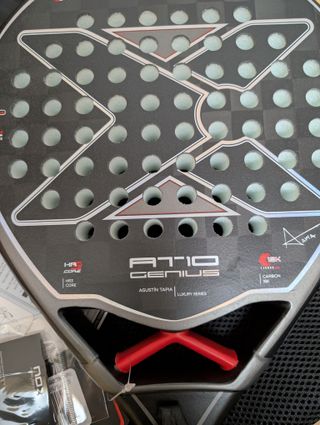 Racchetta Nox AT10 Agustín Tapia Luxury Genius 18K 2023