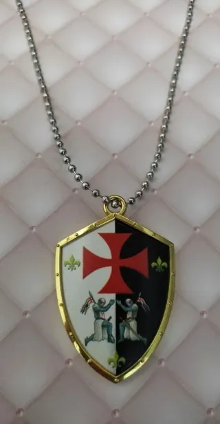 OFERTA CADENA COLGANTE CABALLEROS TEMPLARIOS I