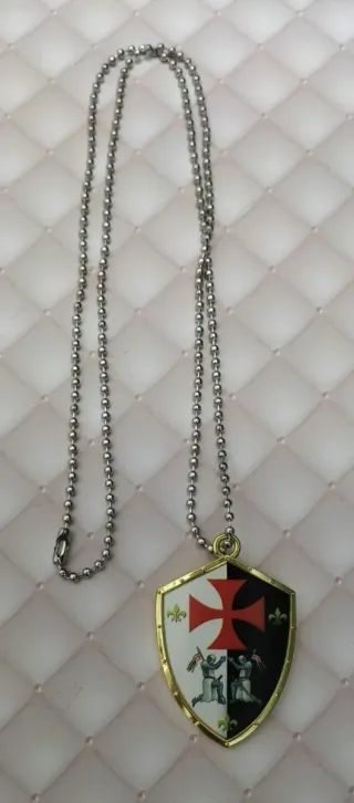 OFERTA CADENA COLGANTE CABALLEROS TEMPLARIOS I