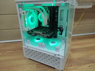 Pc gaming Ryzen 5 5500, RTX 3050 6gb, RAM 16gb)