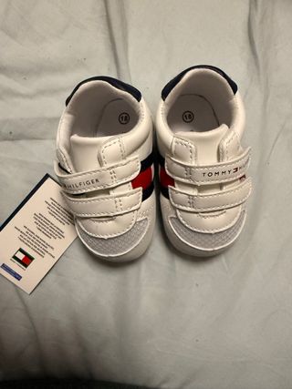 Zapatitos Tommy Hilfiger Talla 18