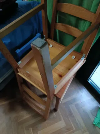 Conjunto mesa y 4 sillas comedor madera