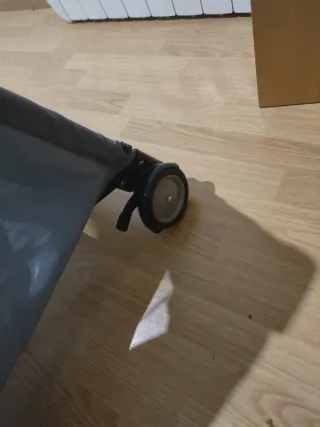 Cuna de viaje plegable