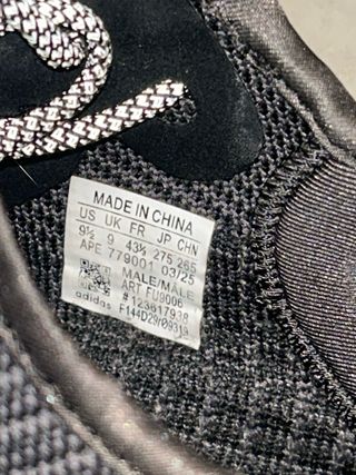 Adidas Yeezy 350 V2 Negras