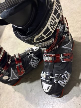 Scarponi sci Atomic donna 25/25.5(numero circa 39)