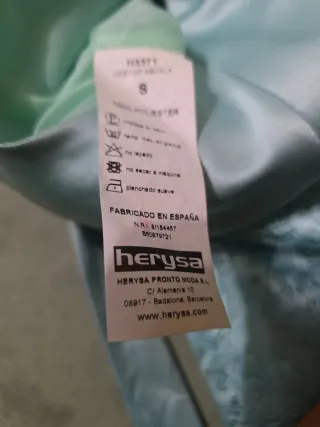 Vestido fiesta azul claro encaje