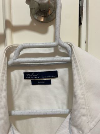 Camisa blanca de vestir para traje talla XS Mango
