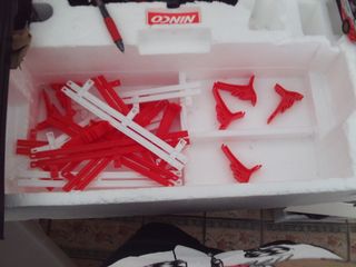 scalextric  artic rally contiene 5 rectas y 8  cur