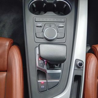 Audi A4 Allroad 2016