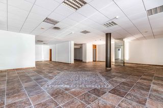 Local comercial en venta en Poble Nou - Zona Esportiva en Terrassa