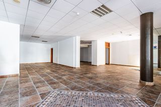 Local comercial en venta en Poble Nou - Zona Esportiva en Terrassa