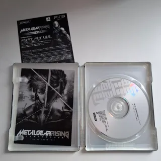 Metal Gear Rising Premium Pack PS3 Konami