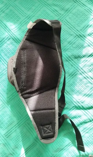 Riñonera Quechua Arpenaz 5 WB