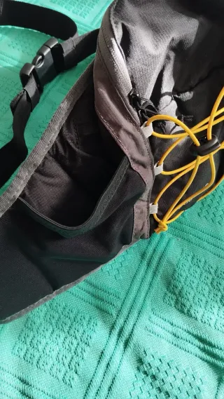 Riñonera Quechua Arpenaz 5 WB