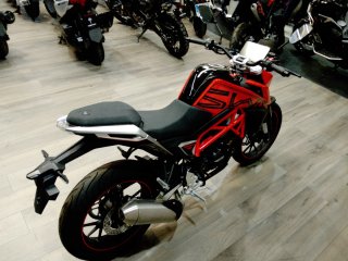 SWM Naked 125  15 CV ABS ¡ PRECIO INCREÍBLE !